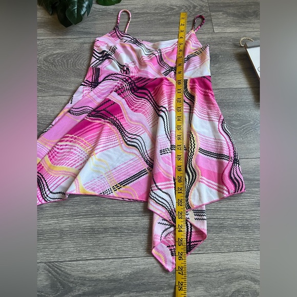 Belle Amie Vintage Y2K 90s Abstract Babydoll Handkerchief Hem Pink tank top M - Picture 9 of 9